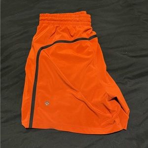 Lululemon Pacebreaker Linerless 5" Inseam Short, Size Medium